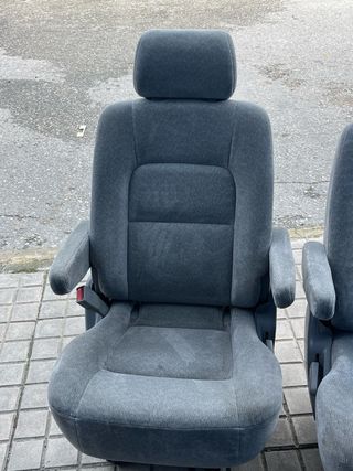 Asientos kia karnival