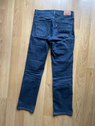 Jeans Levi’s 314 Shaping Straight W27 L30