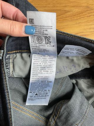 Jeans Levi’s 314 Shaping Straight W27 L30
