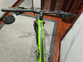 Se vende mountain bike 27.5 talla M marca Vitus
