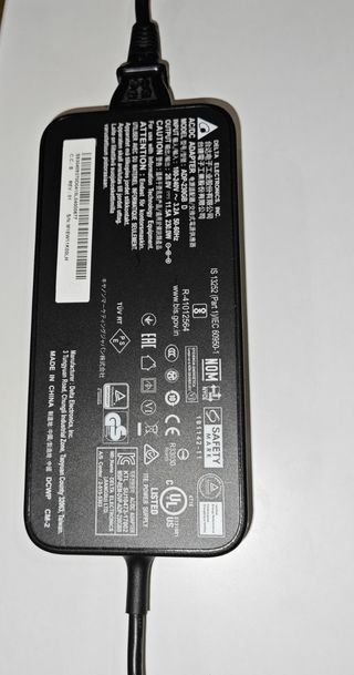 MSI Creator 17 B11UG-019ES