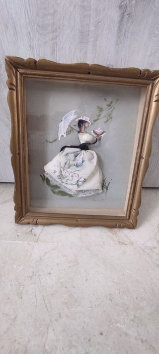 Cuadro antiguo en relieve.