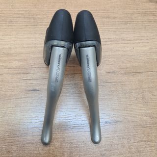 SHIMANO 105 8V