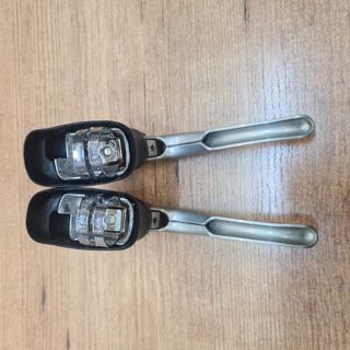 SHIMANO 105 8V