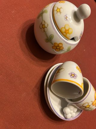 Tazzine e zuccheriera