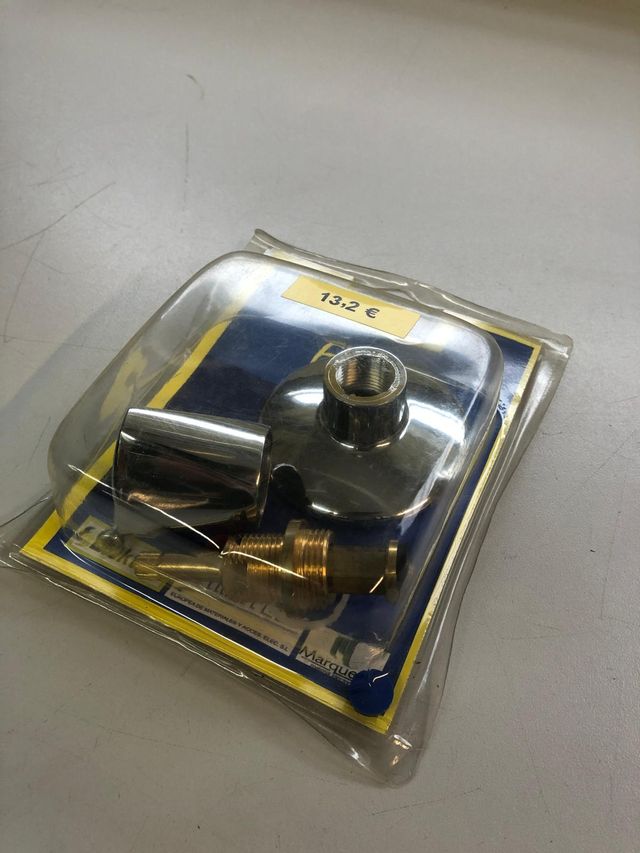 Cabezal universal empotrar 20/150 