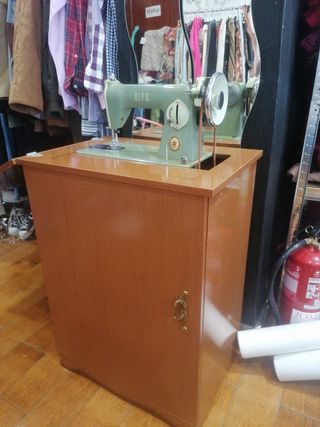 Oferton Máquina de coser Alfa