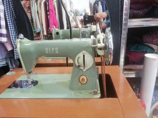 Oferton Máquina de coser Alfa