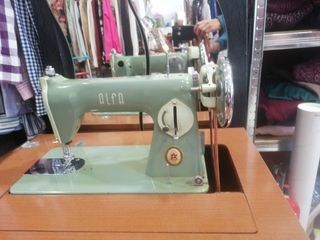 Oferton Máquina de coser Alfa