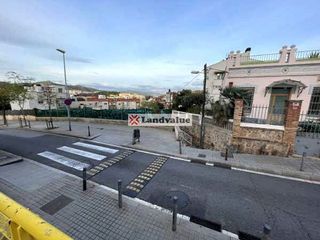 Terreno en venta en La Font d'en Fargues en Barcelona