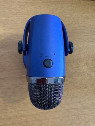 Micrófono Yeti Nano