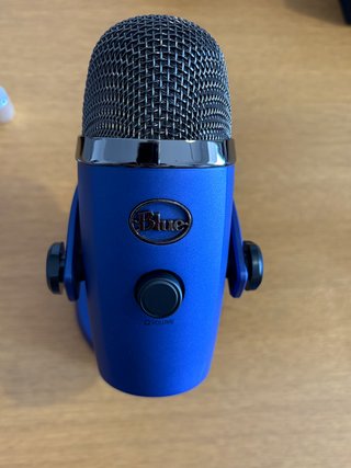 Micrófono Yeti Nano