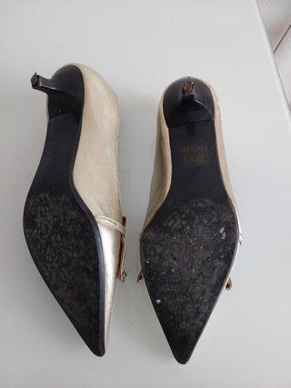 Zapatos dorados T 39