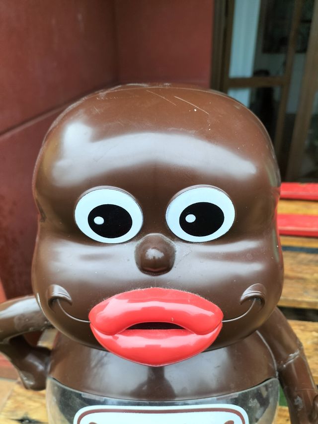 Conguitos expositor ver descripción