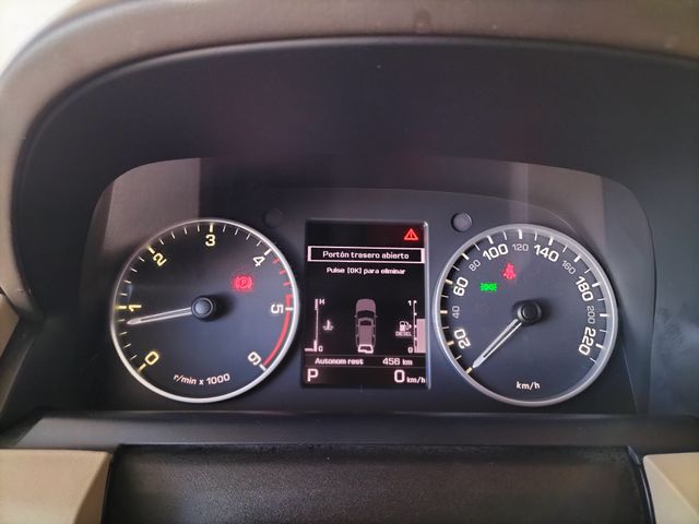 LAND ROVER DISCOVERY 3.0 SDV6 255 HSE