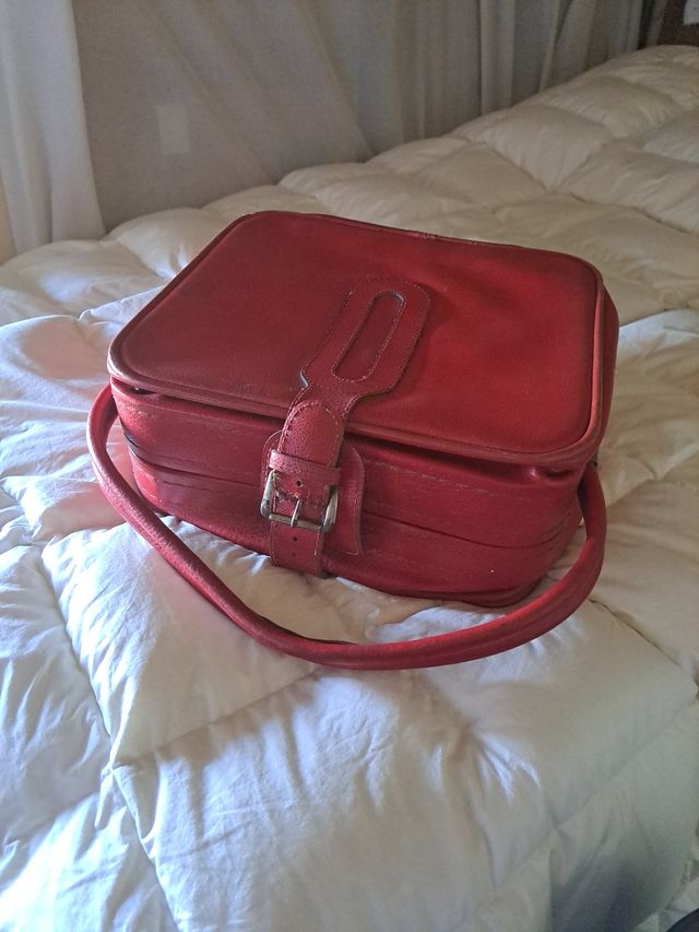 Maleta de mano vintage cuero rojo