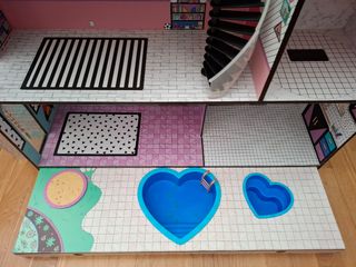 Casa de muñecas LOL