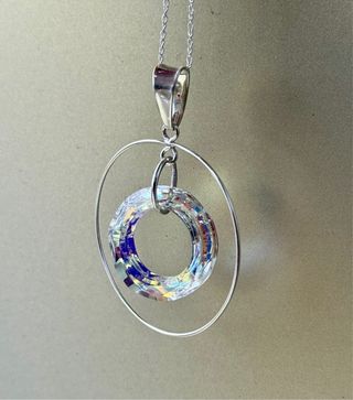 Colgante Swarovski Anillo cósmico en Plata de Ley