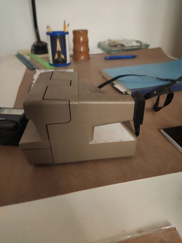 Polaroid 600 Land camera