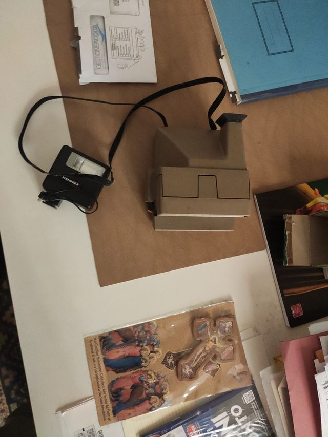 Polaroid 600 Land camera