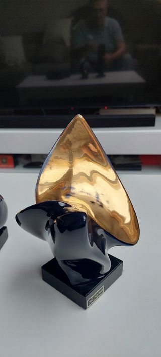 2 Figuras de Galos de Oro y Platino