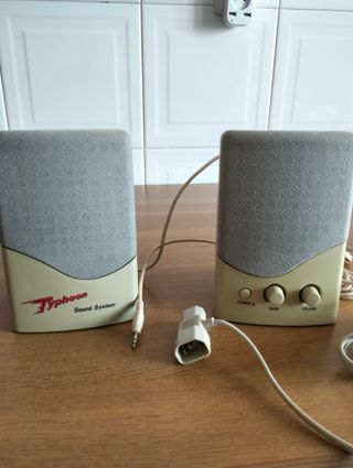 ALTOPARLANTI PER PC «TYPHOON»