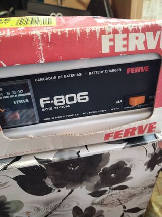 Cargador de baterías Ferve 806 12V-6A