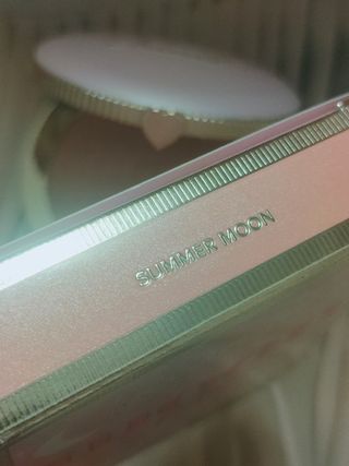 Too faced moon crush Summer Moon illuminante viso