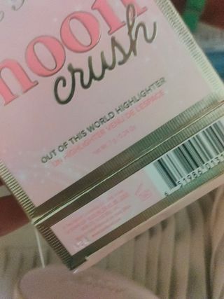 Too faced moon crush Summer Moon illuminante viso