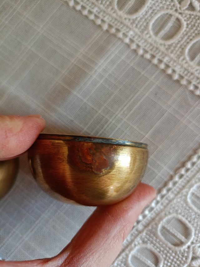 Mela portagioie vintage in ottone