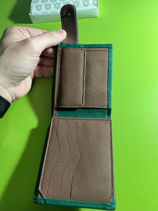 Cartera de piel