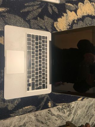 4 MACBOOK PRO