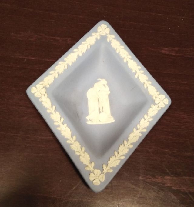 Juego Completo o por piezas de Porcelana Wedgwood