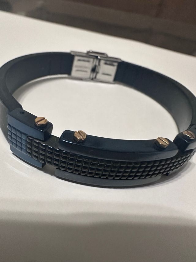 Pulsera Lotus hambre