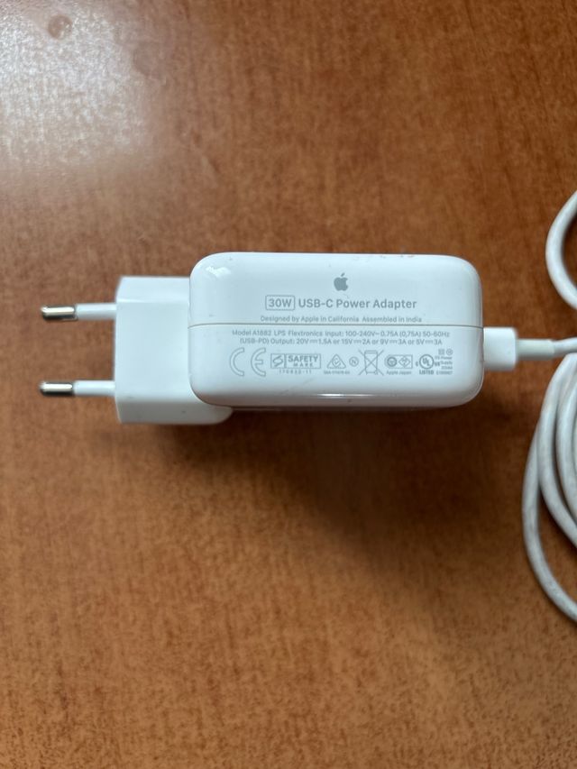 Caricabatterie Apple 