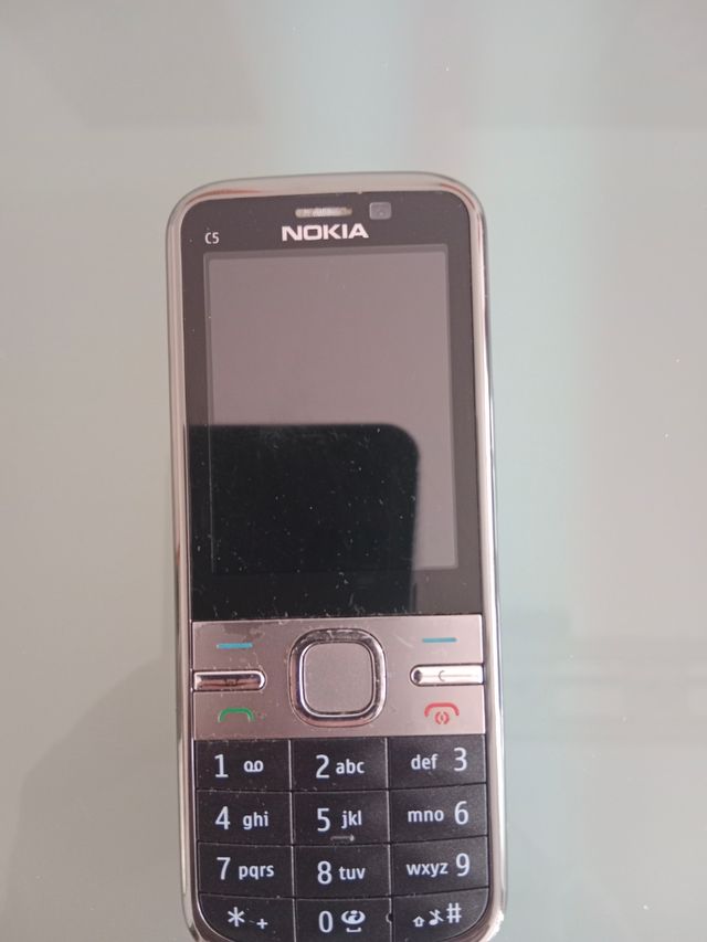 Telefono cellulare Nokia C5-00.