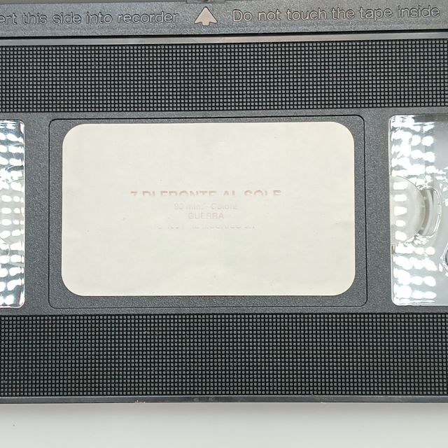 VHS Videocassetta 7 di Fronte al Sole in Italiano