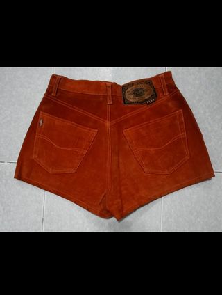 Shorts cuero serraje PEPE 