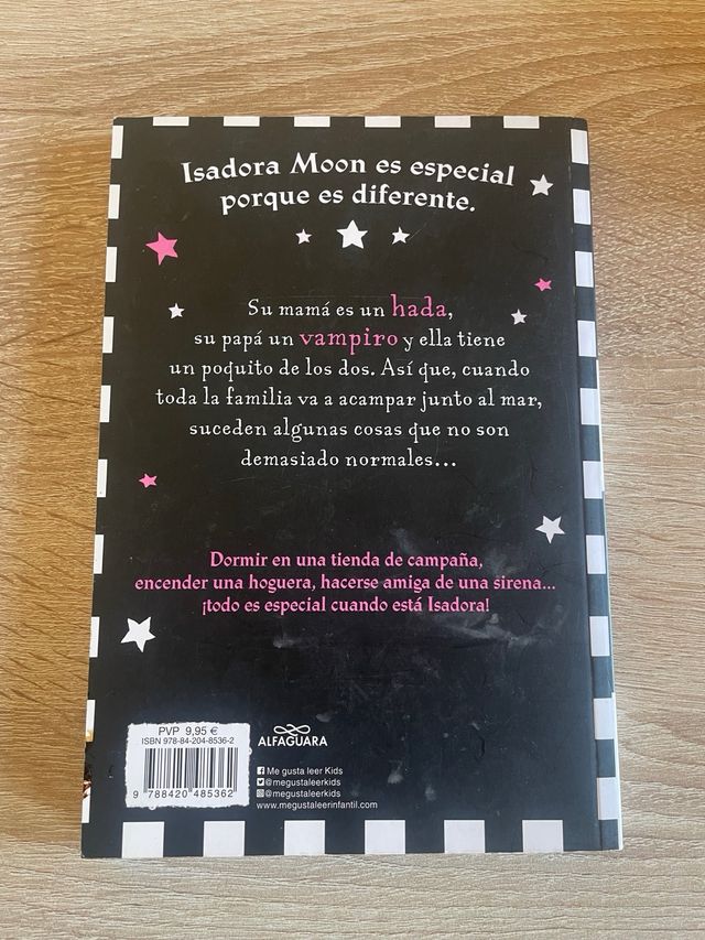 Libro Isadora Moon va de excursión