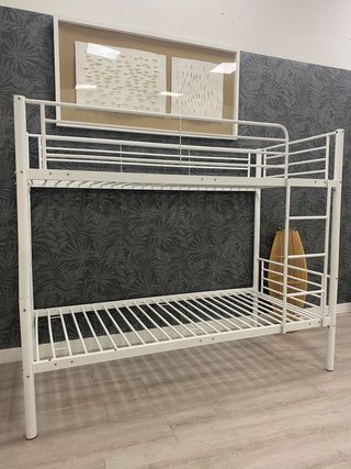 NUEVA LITERA SINGULAR EN BLANCA O NEGRA