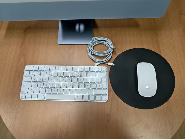 Apple iMac M1 8GB 24" 4,5K 2021