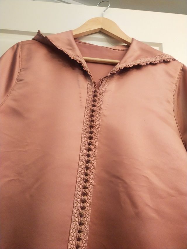 Chilaba de chica toda a mano