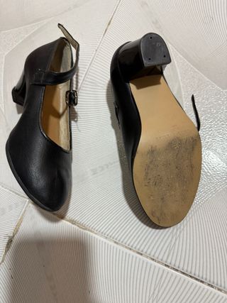 Zapatos de tacón alto para niña