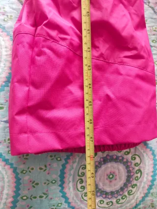 Mono de niña de ski