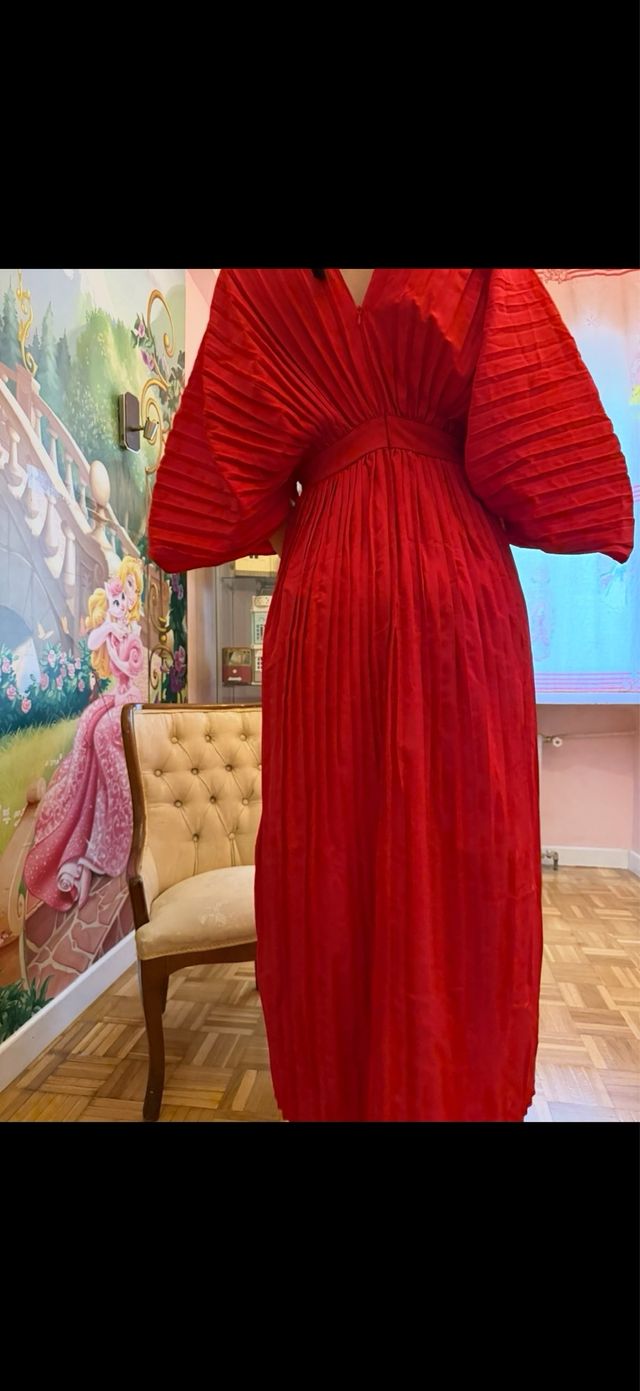 Elegante vestido fiesta celebracion a estrenar