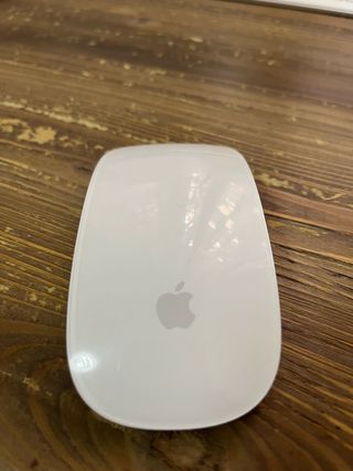 Magic Mouse 2 Inalámbrico