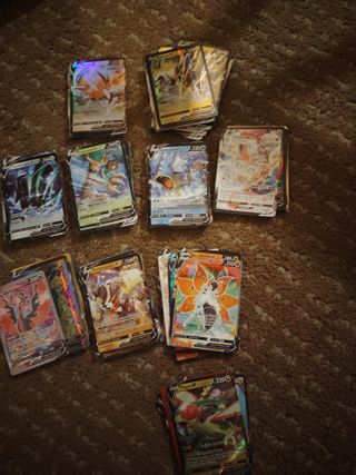 100 Cartas Pokémon V y VMax