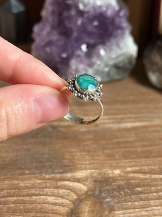 Anillo de Plata con Esmeralda