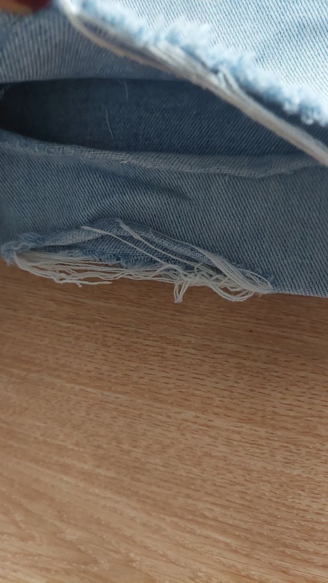 Jeans lee uomo modello strappato