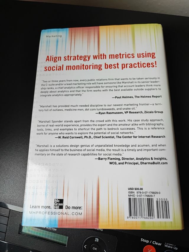 Social Media Analytics: Effective Tools for Building, Interpreting, and Using Metrics